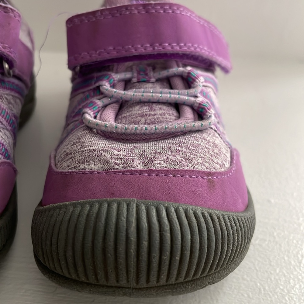 Osh Kosh B’gosh shoes - Picture 2 of 16